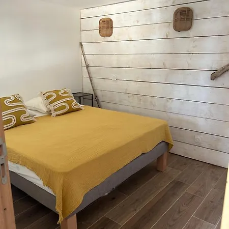 Holiday home Vue Sur La Presqu'ile De Giens